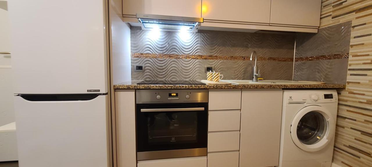 Oro Apartments Τίρανα Εξωτερικό φωτογραφία