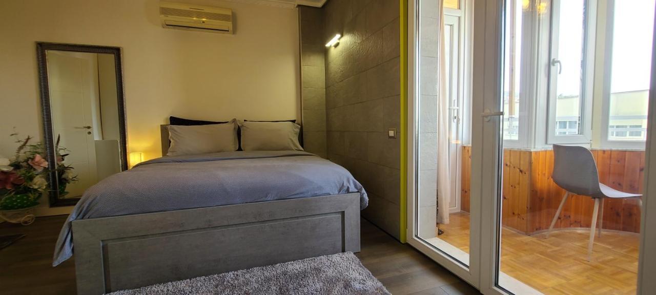 Oro Apartments Τίρανα Εξωτερικό φωτογραφία